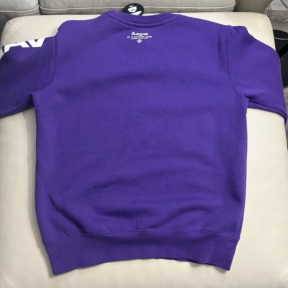 NWT - AAPE by A Bathing Ape (BAPE) Small Logo Sweatshirt - Men L/Women XL - Picture 7 of 9